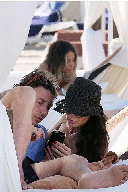 © -olycom  | Riccardo Montolivo con la moglie Cristina de Pin e la piccola Mariam