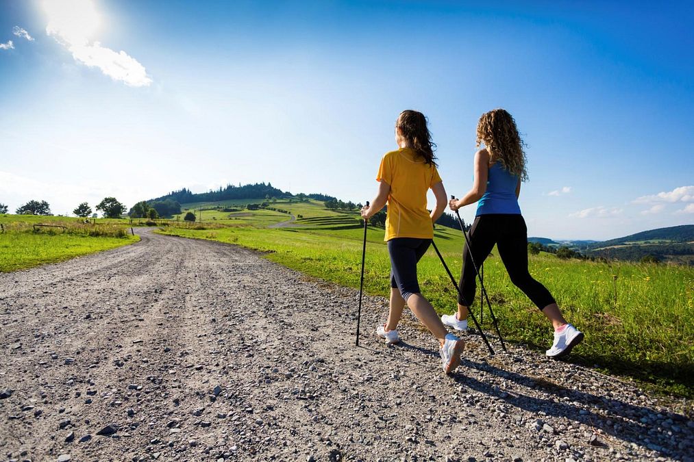 © istockphoto  | Impara a camminare correttamente. Appoggiare il piede in maniera sbagliata nel tempo può creare problemi alla schiena. Vuoi iniziare a correre? Passa prima dallo specialista!
