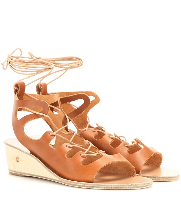 © web  | Abito lungo con motivi etnici, Valentino