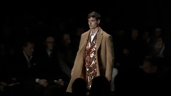 © tv-moda  | 
   