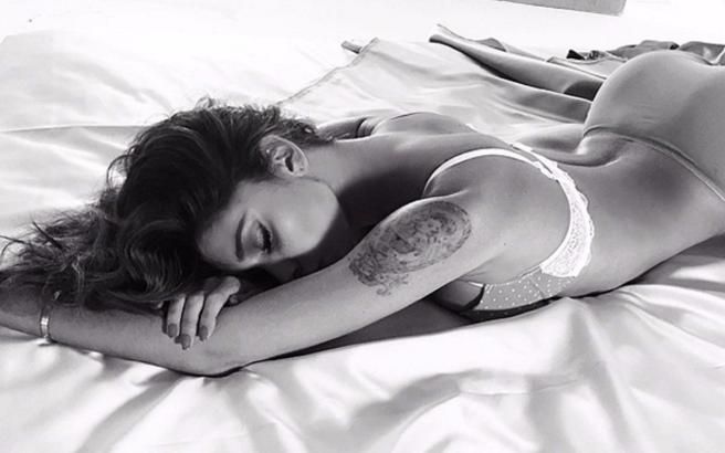 © instagram  | 
   