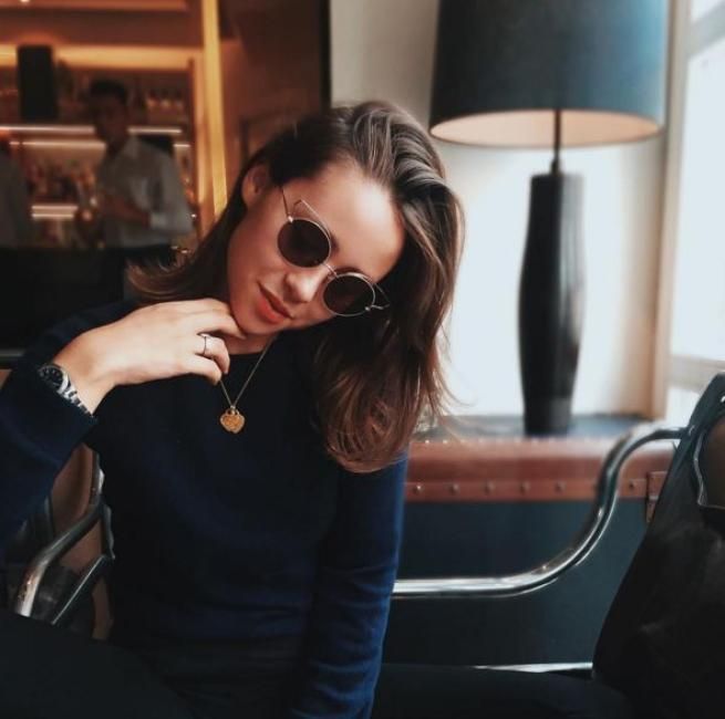 © instagram  | 
   