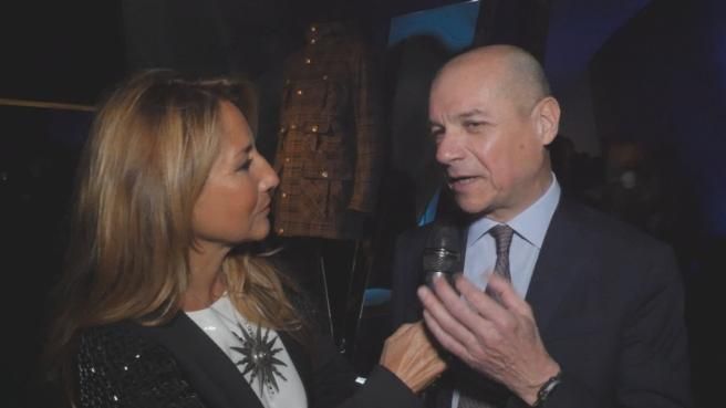 © tv-moda  | 
   