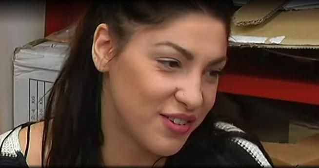 © da-video  | 
   
