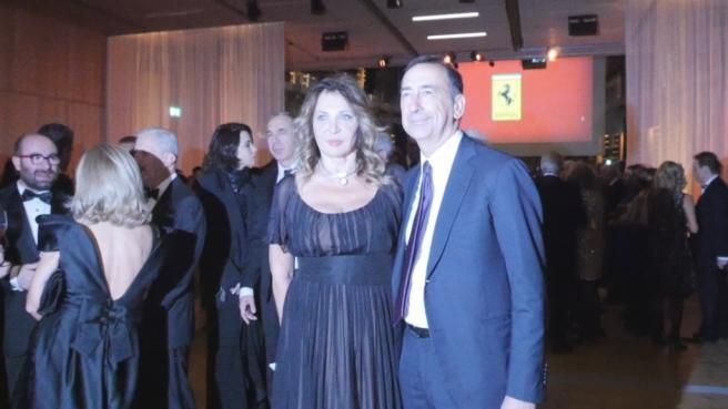 © tv-moda  | 
   