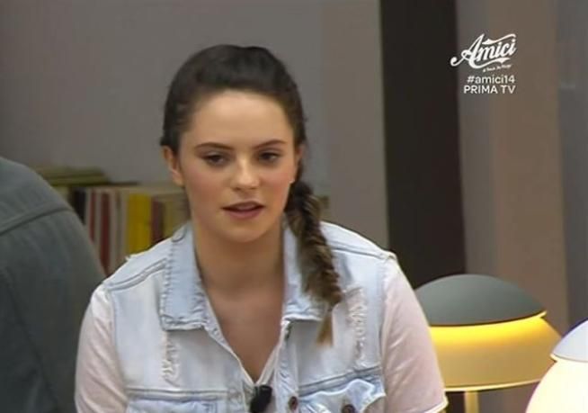 © da-video  | 
   