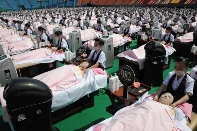 © -afp  | 
   