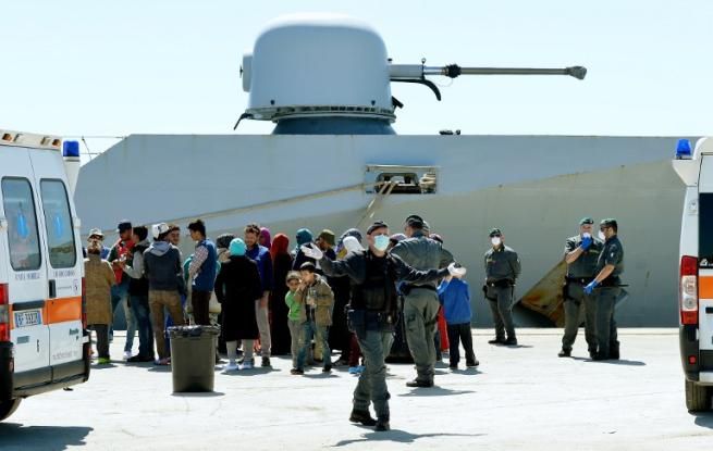 © -afp  | Sbarchi ad Augusta