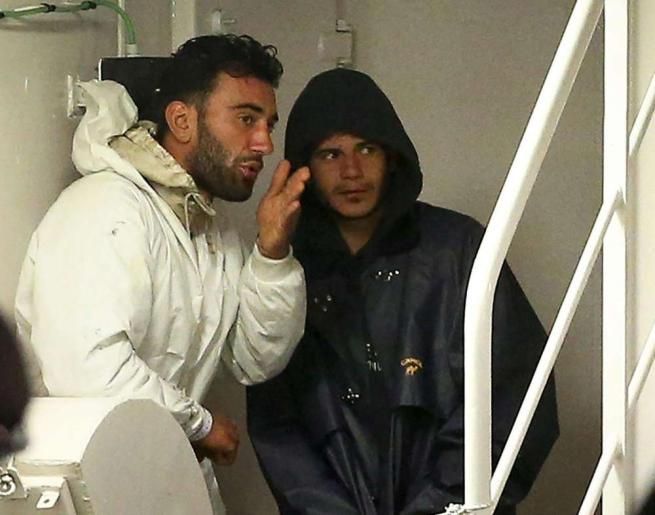 © ansa  | Mohammed Ali Malek e Mahmud Bikhit, i due presunti scafisti arrestati dalla polizia a Catania