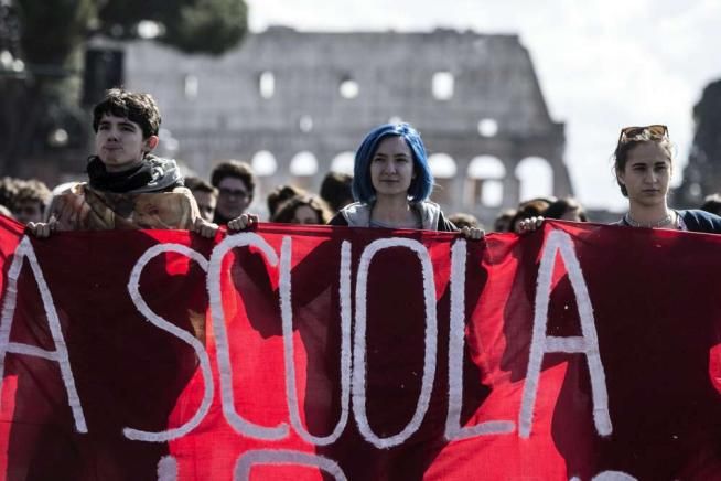 © ansa  | La manifestazione a Milano