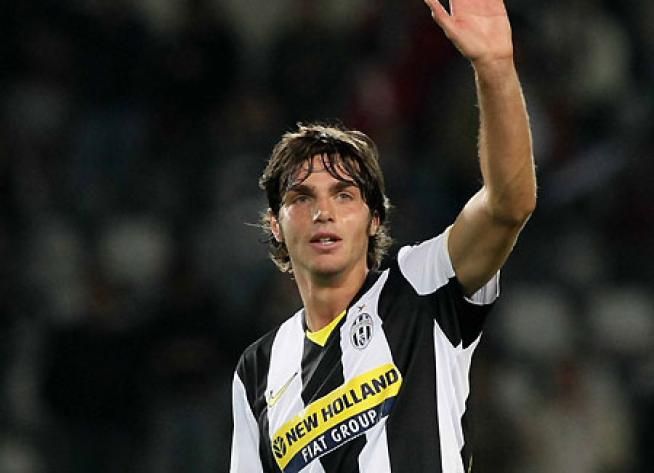 © dal-web  | ALESSANDRO MATRI (JUVENTUS) - Dopo un anno e mezzo torna nella squadra con cui ha vinto due scudetti in poco più di due stagioni segnando 29 reti. A lasciargli il posto nell'attacco bianconero l'ex compagno Giovinco