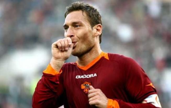 © dal-web  | La classica esultanza del Pupone