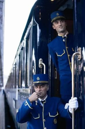 © ufficio-stampa  | The Venice Simplon-Orient-Express in banchina, pronto a partire. 