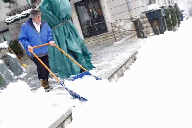 © ansa  | Veneto, abbondanti nevicate a Cortina