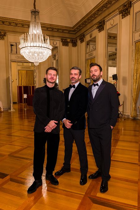 © Ufficio stampa  | La Prima del Macbeth al Teatro alla Scala | Alessandro Cattelan, Luca Argentero, Cesare Cremonini