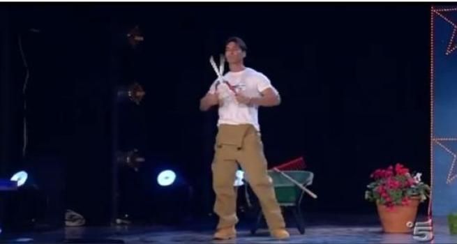 © Da video 