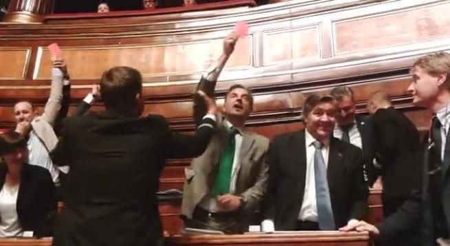 © Da video 