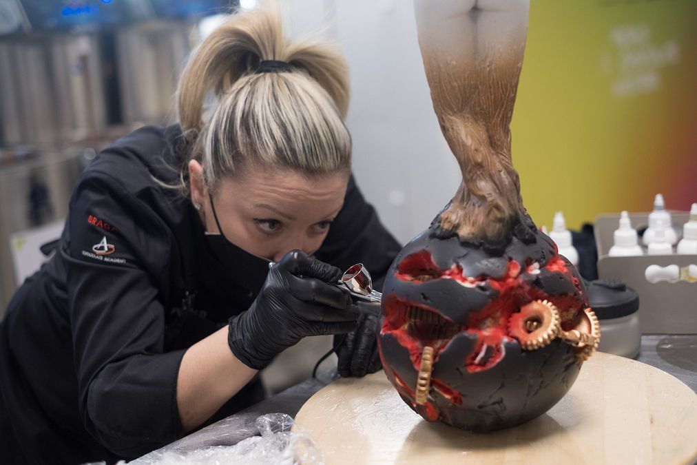   | La pastry chef Anna Gerasi all'opera 