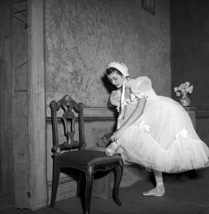 © Teatro alla Scala  | Carla Fracci, foto Erio Piccagliani, © Teatro alla Scala