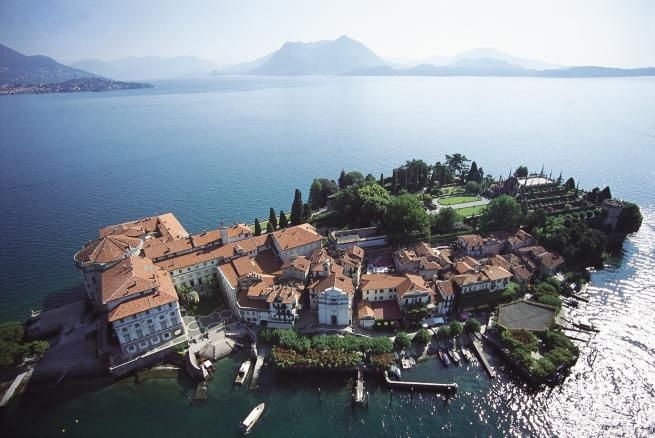 © Ente del Turismo  | Lago Maggiore con l'Isola Bella in primo piano
