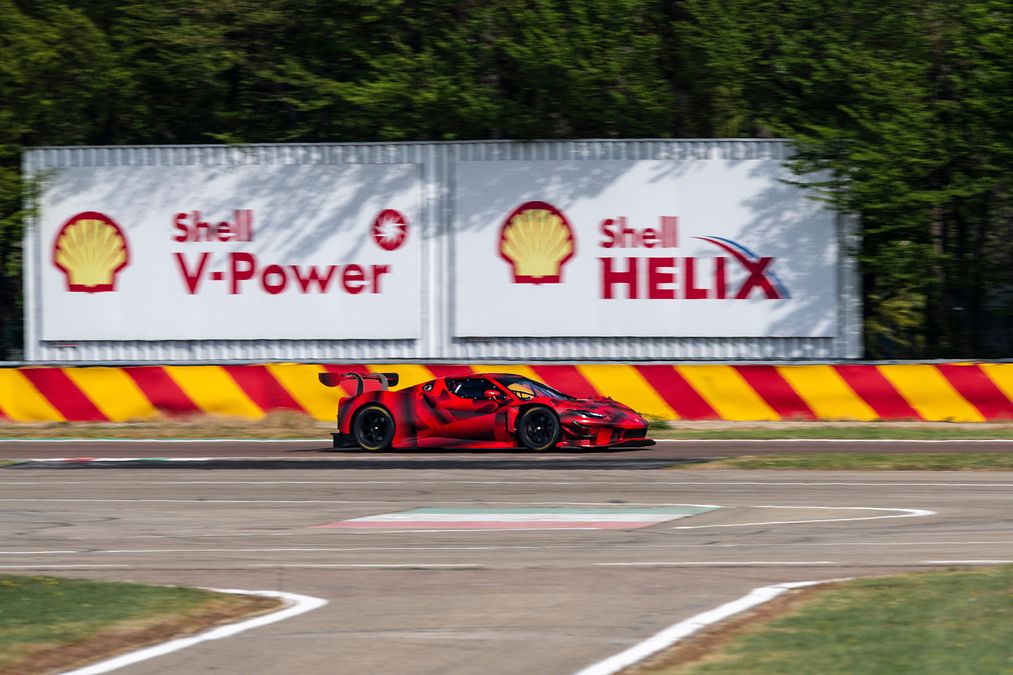 © Ferrari 