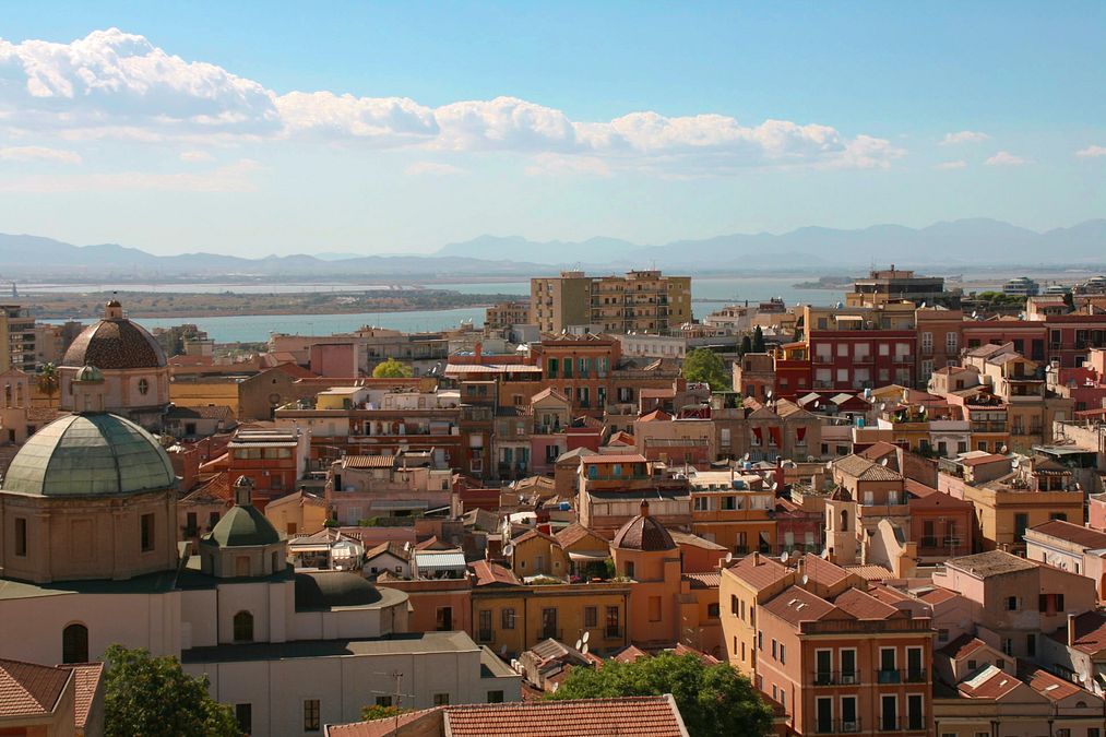 © Unsplash  |  Cagliari finalista Capitale Verde UE 2024