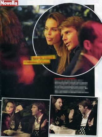 © Novella 2000 