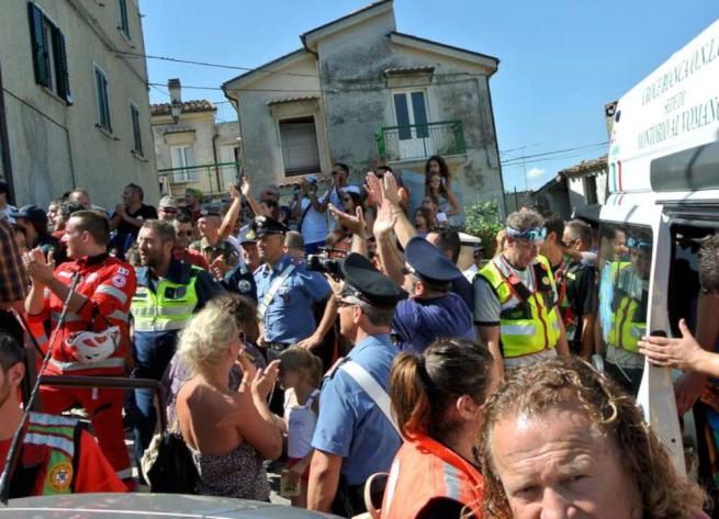 © Italy Photo Press  | 
   