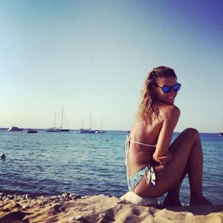 © Instagram  | 
   