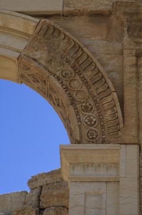 © Mondadori Foto  | 
   