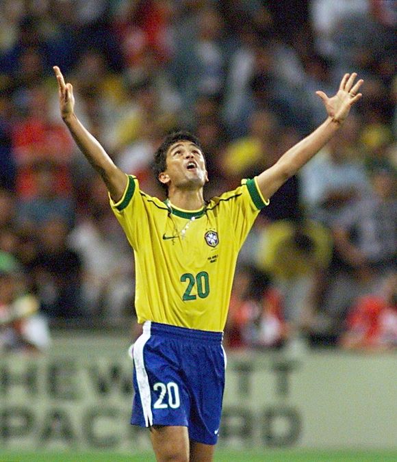 © Getty Images  | Questa la Top 10 dei marcatori più anziani ai Mondiali. Il più anziano è un difensore, il portoghese Pepe. 10) Bebeto (Brasile 1998 - 34 anni 4 mesi e 17 giorni)