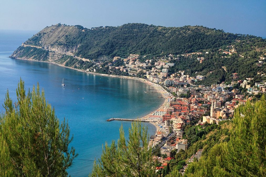 © Istockphoto  |  Laigueglia, Liguria 