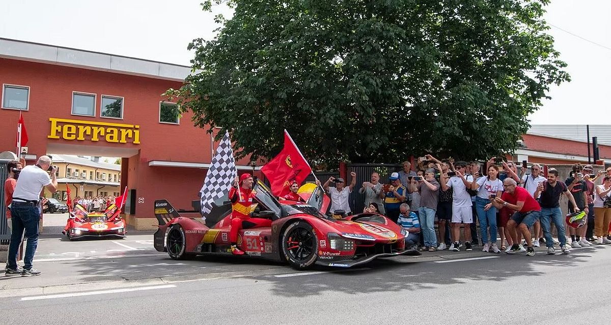 © Ferrari 