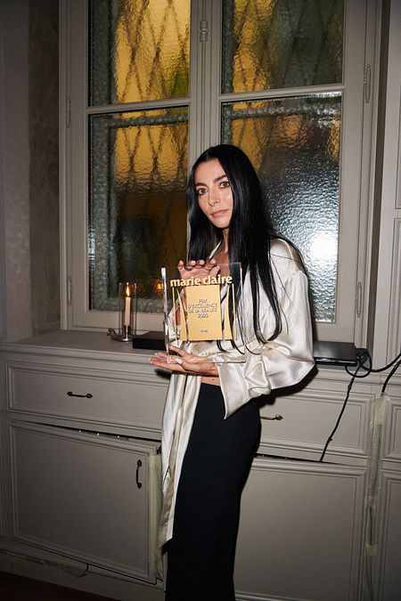 © Ufficio stampa  | 	A In Aéras il Prix d'Excellence de la Beauté come miglior indie beauty brand del 2023. Nella foto, la fondatrice Alice Ziccheddu e Melissa Satta, madrina della serata-evento