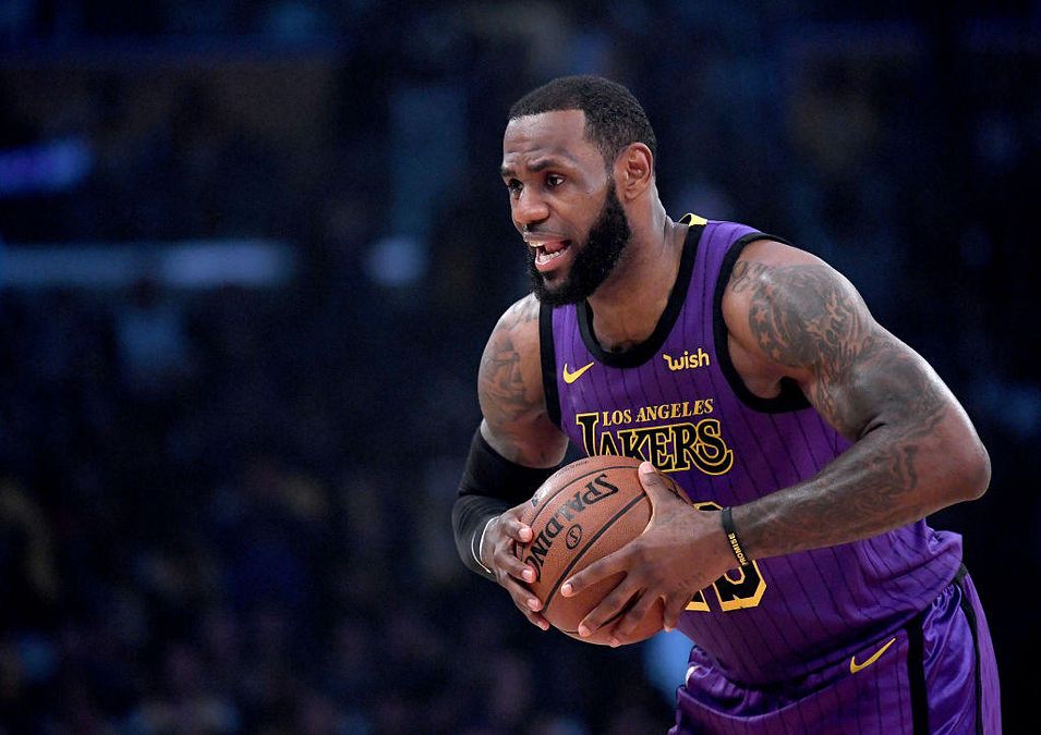   | LeBron James (La Lakers) - Capitano 