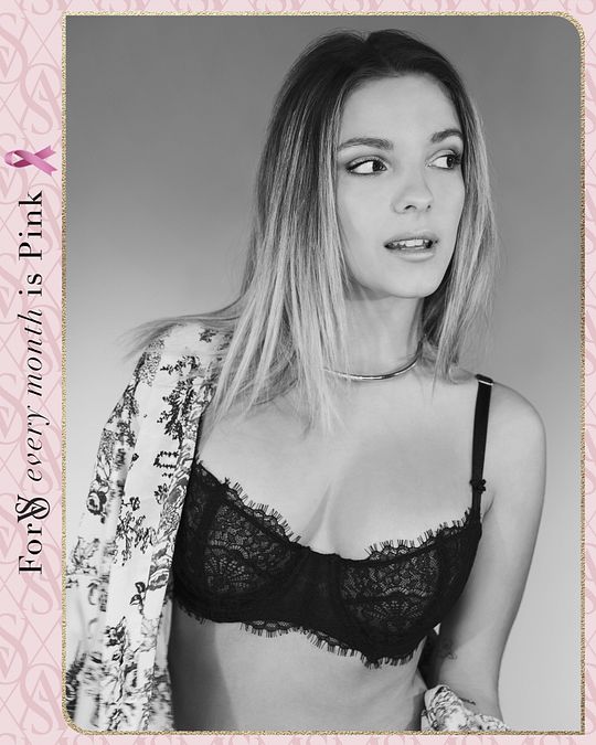 © Ufficio stampa  | Victoria’s Secret sostiene Fondazione IEO-Monzino per la ricerca contro il tumore al seno