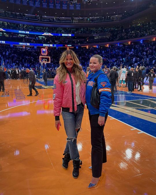 © instagram  | Tra i VIP presenti al Madison Square Garden per gustarsi l'NBA c'è anche Kelly Bensimon.