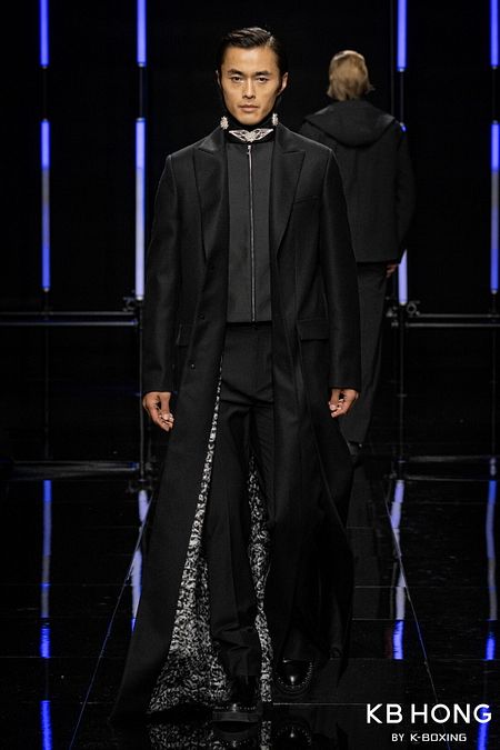 © Ufficio stampa  | Milano Fashion Week, la sfilata di Kb Hong