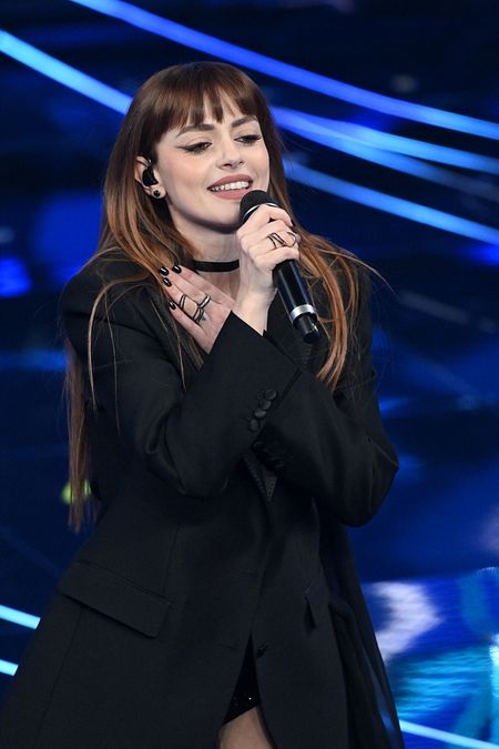 © IPA  | A Sanremo 2024 make up "bold" e grintoso per Annalisa