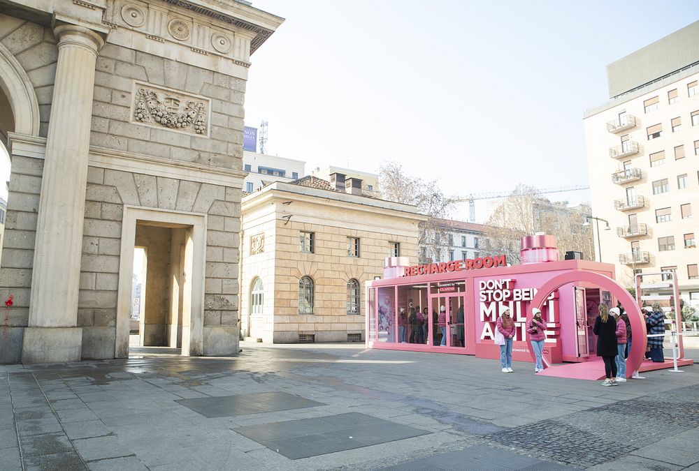 © Ufficio stampa  | Fino a domenica 25 febbraio a Milano, in piazza XXV Aprile, la "Recharge Room" by Clarins, il pop-up aperto a tutti dedicato alla bellezza e al benessere della pelle