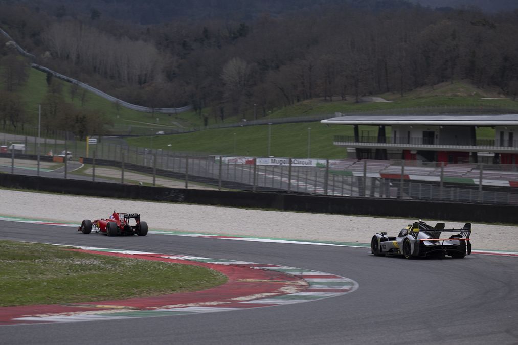 © Ferrari 