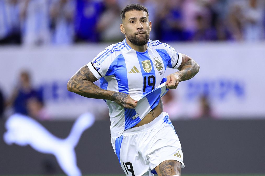 © Getty Images  | Argentina: Julian Alvarez, Geronimo Rulli, Nicolas Otamendi