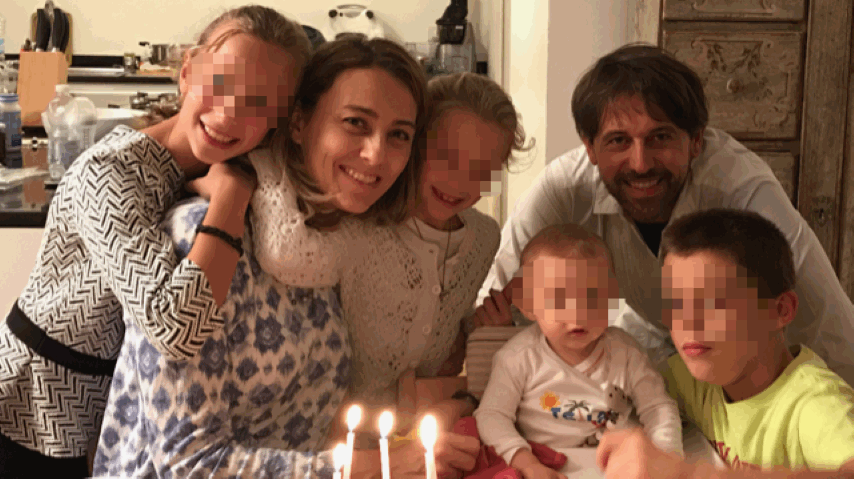 © ufficio-stampa  | Paola con il papà e i fratelli
