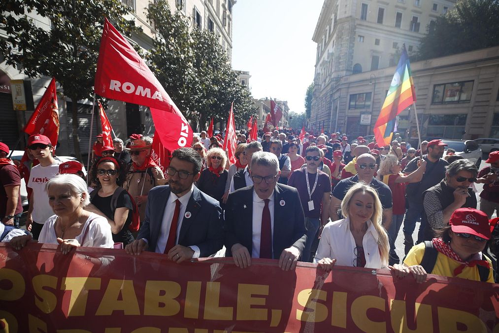 © Ansa  | Il corteo di Roma