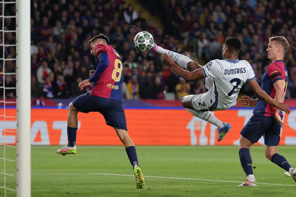 © afp  |  Inter-Barcellona: >13 milioniAncora mancano i dati ufficiali, ma la semifinale di ritorno tra Inter e Barcellona sarà quasi certamente la partita con il più alto incasso della storia del calcio italiano. Per la partita che deciderà chi prenderà parte alla finale di monaco si sfonderà il tetto dei 13 milioni di incasso da botteghino