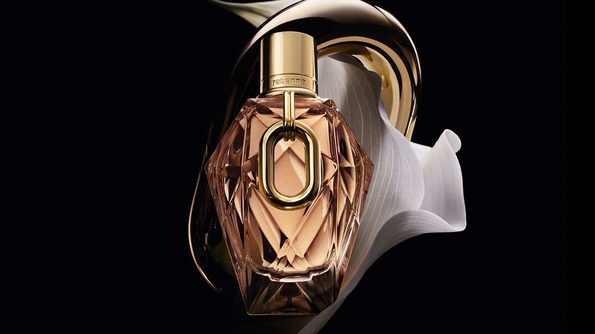 © Ufficio stampa  | Gigi Hadid, ambassador Rabanne, per Million Gold for Her Pure Jasmine - edizione limitata