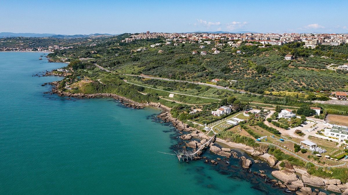 © Ente del Turismo  | Vasto, Costa dei trabocchi - ph Regione Abruzzo 