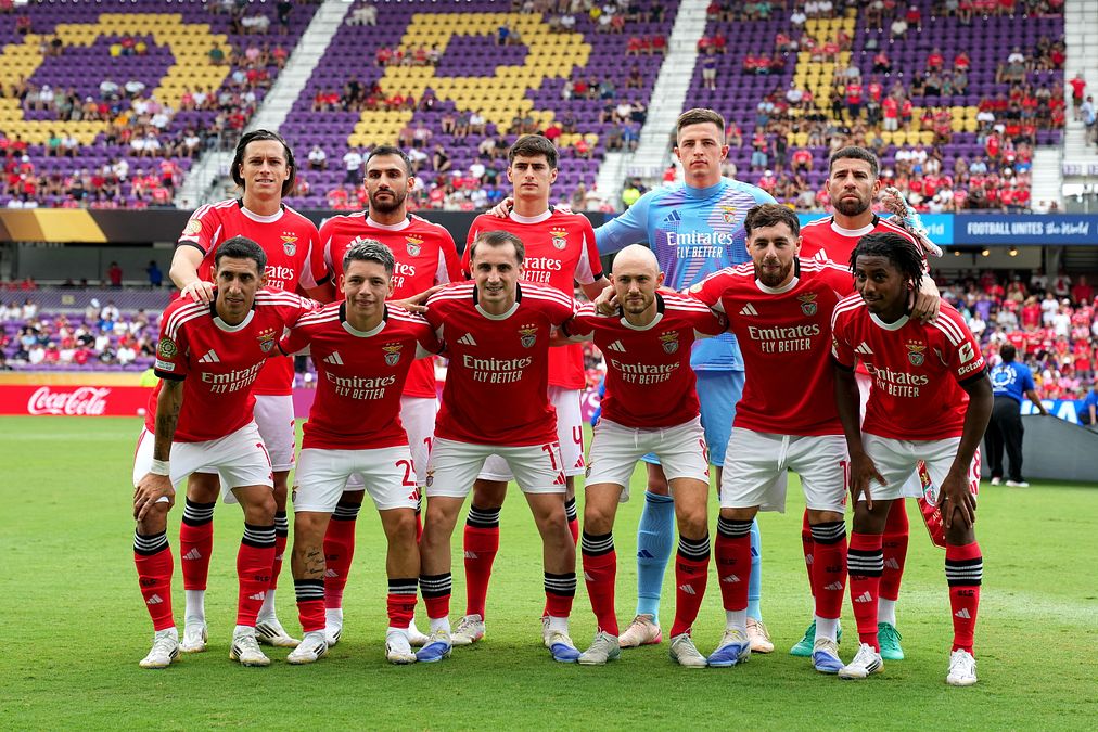 © afp  | Benfica e Auckland City all'ingresso all'Exploria Stadium di Orlando 