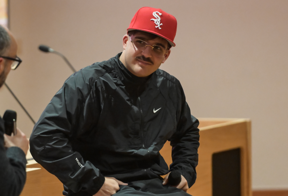 Geolier: “Errori di grammatica? Rimpiango di non aver studiato”