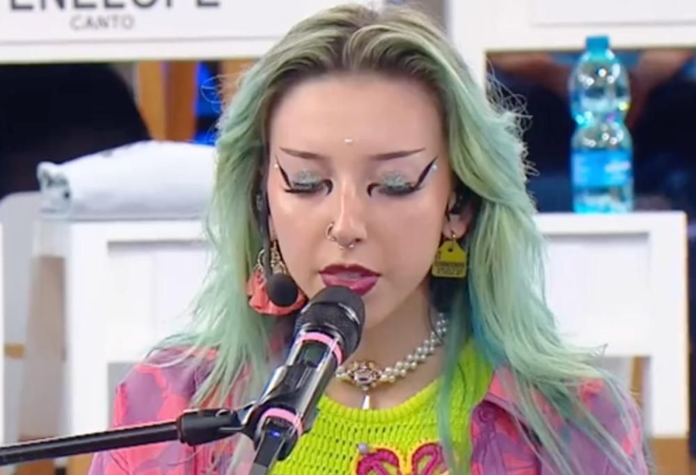 Chi è Valentina, biografia e curiosità sulla cantante di “Amici 25”